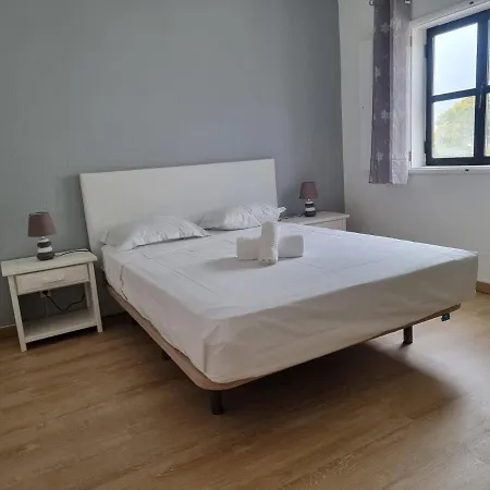 Vilamoura Cozy 2br - 300m Marina-wifi-free Parking クアルテイラ